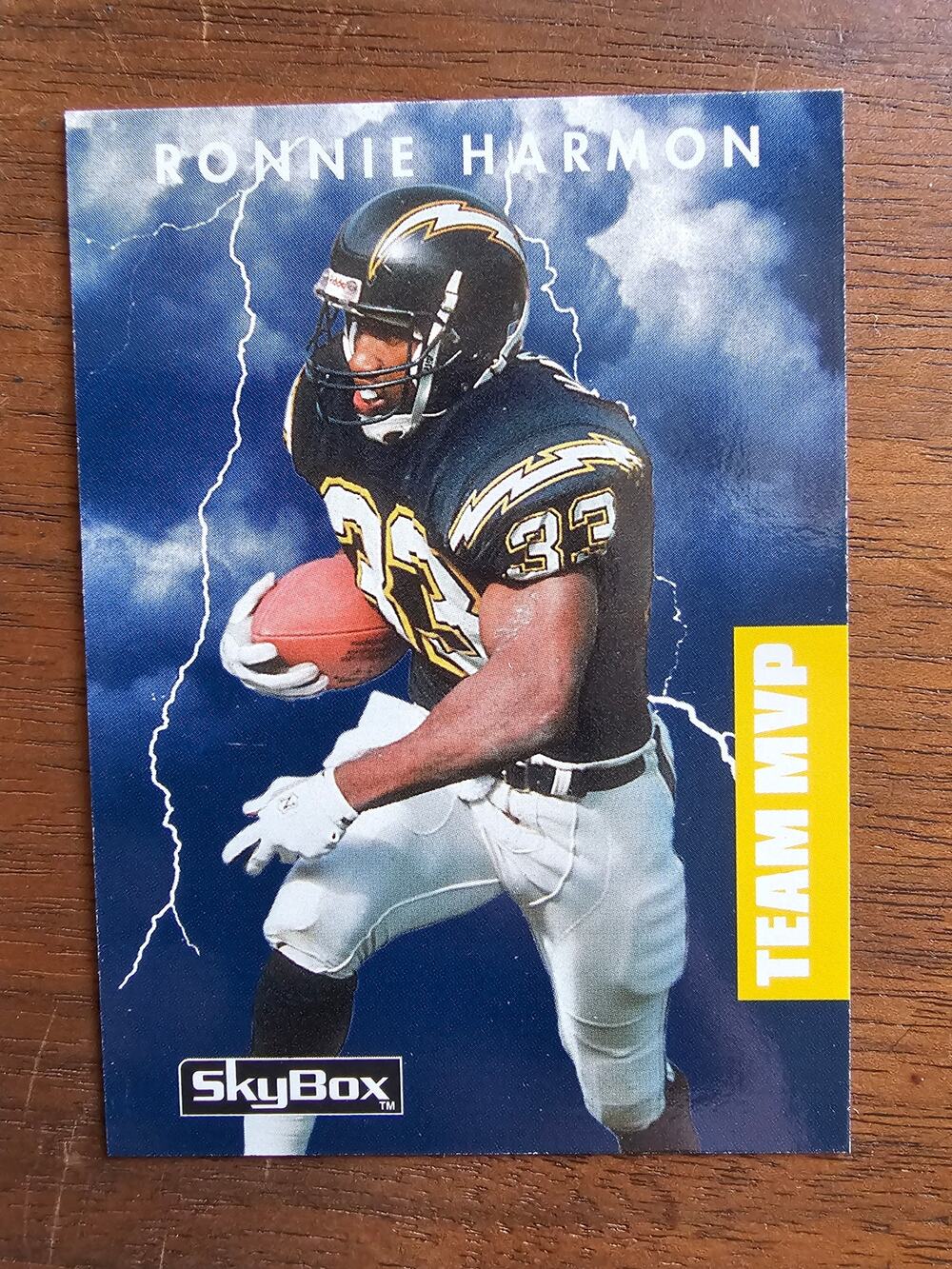 1992 Skybox Primetime #245 Ronnie Harmon - Team MVP - NFL - Freshly Opened